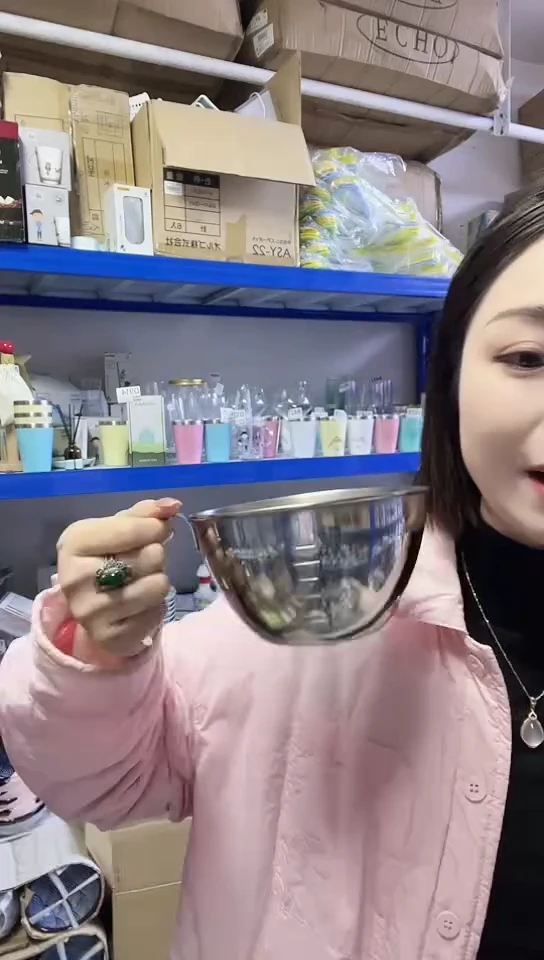 【闪购商品】瓷片进口家用百货下村打蛋碗大号C394