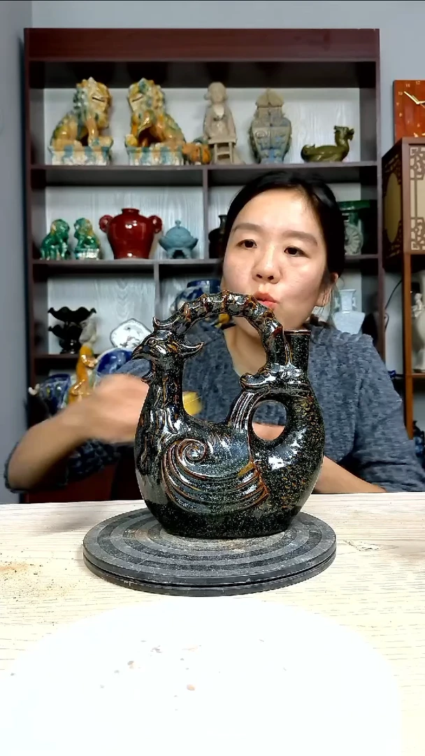 经典精美复古风格瓷器