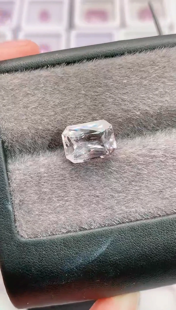 绿柱石（摩根石）裸石4.72-2643天然摩根石