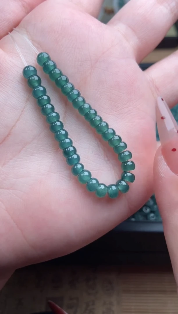【闪购商品】翡翠手链未镶嵌算盘珠深色