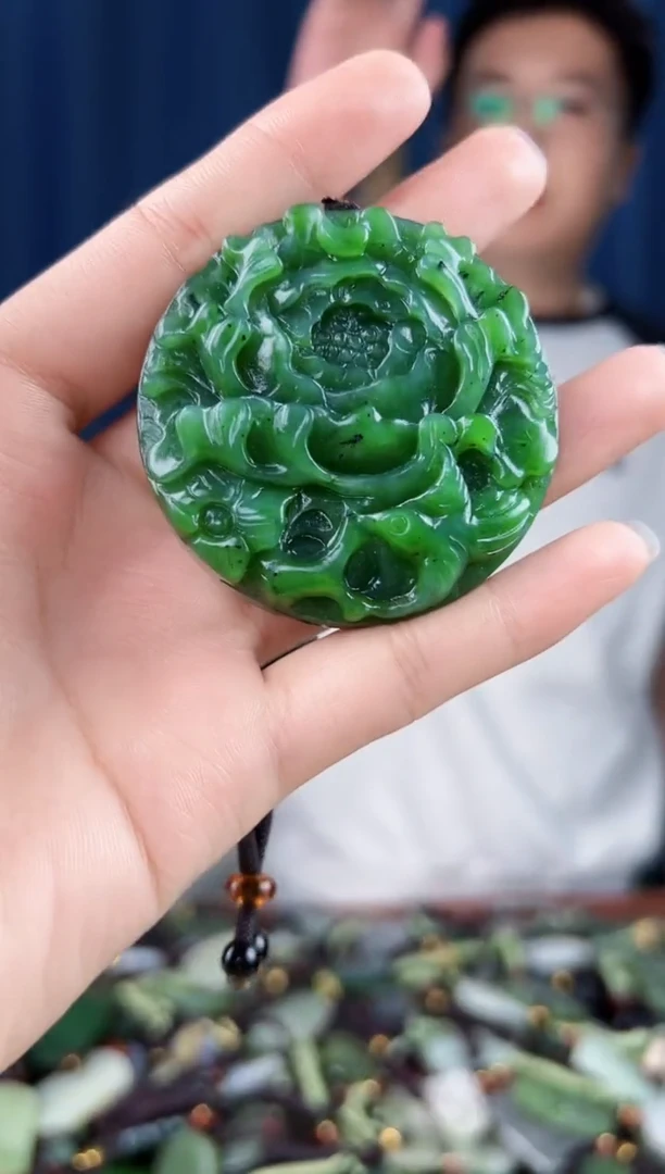 未镶嵌和田玉挂件拍一发一