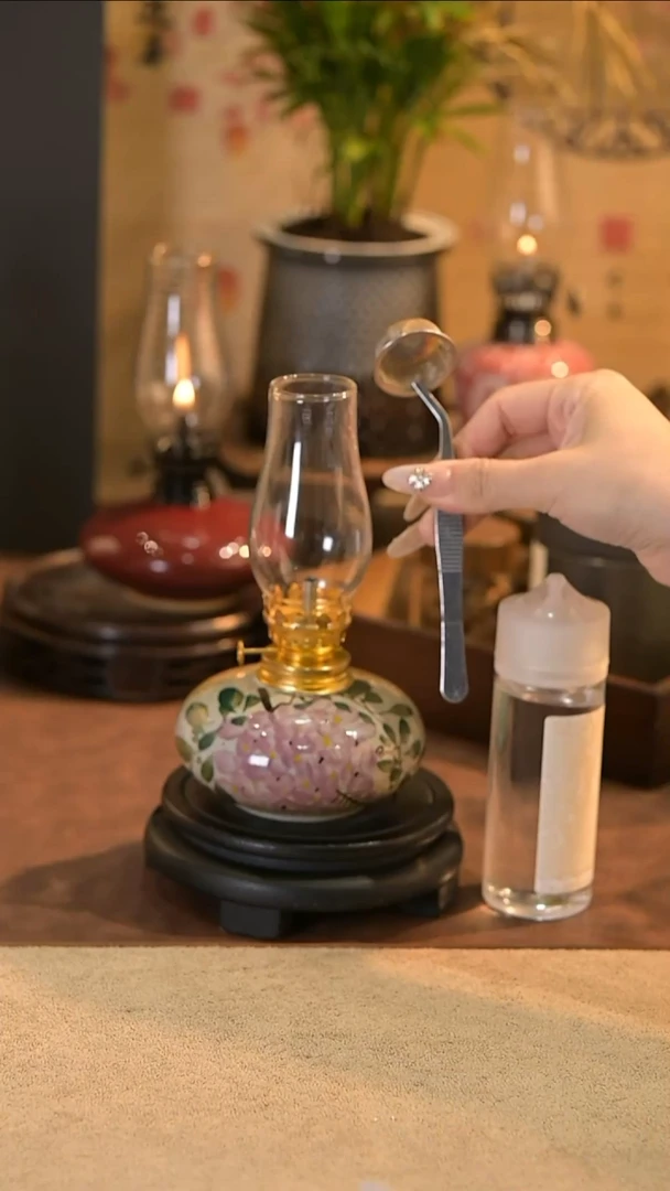 景德镇陶瓷油灯摆件