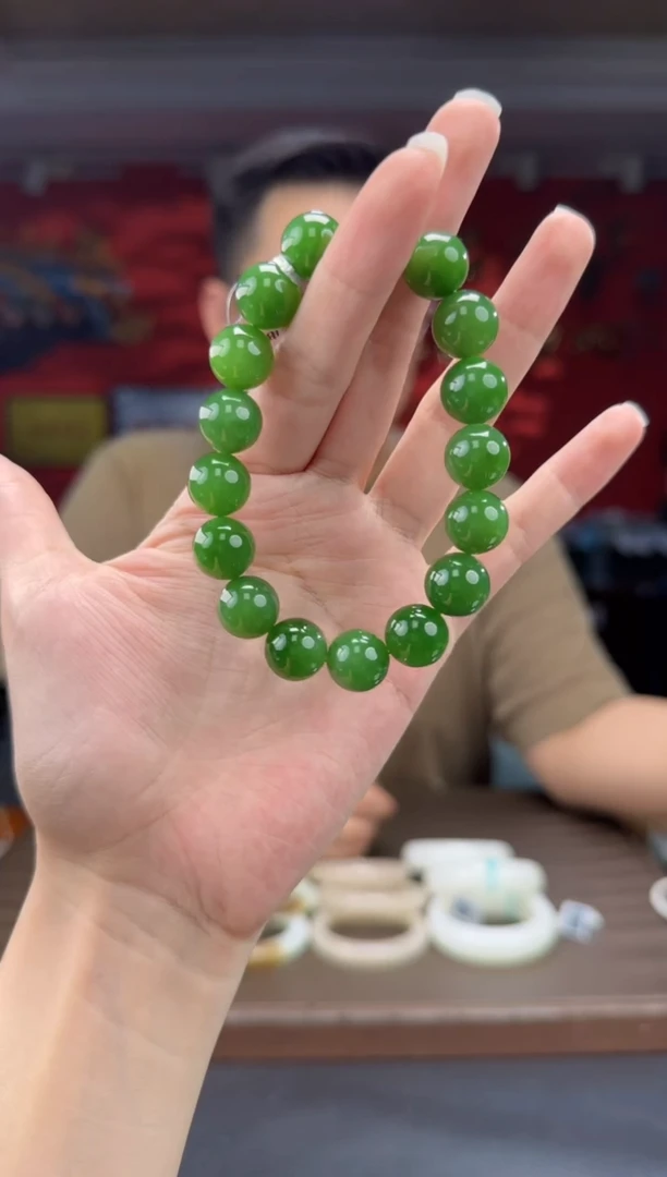 未镶嵌手串和田玉碧玉阳绿手串