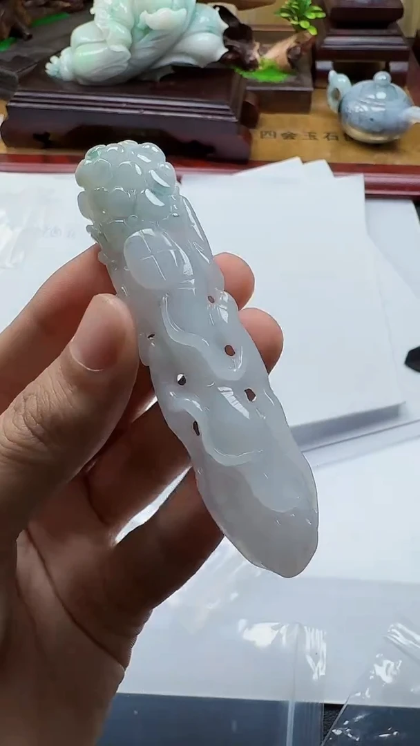 吊坠(不含链)未镶嵌翡翠1