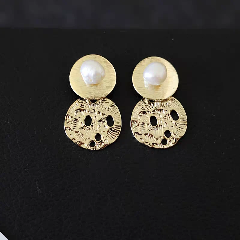 高端时尚金属巴洛克珍珠气质耳钉银针