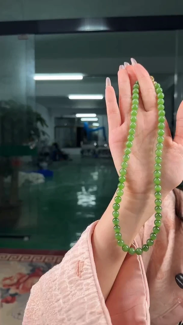 项链未镶嵌和田玉（碧玉）碧玉8mm正阳绿猫眼项链