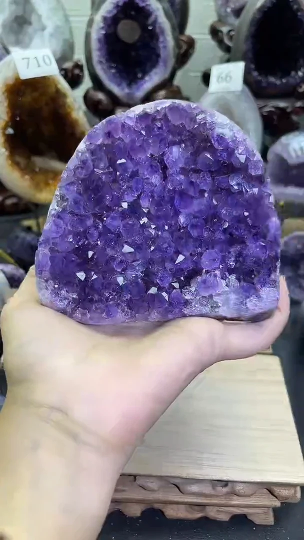 未镶嵌大型摆件（非配饰）紫晶86号摆件