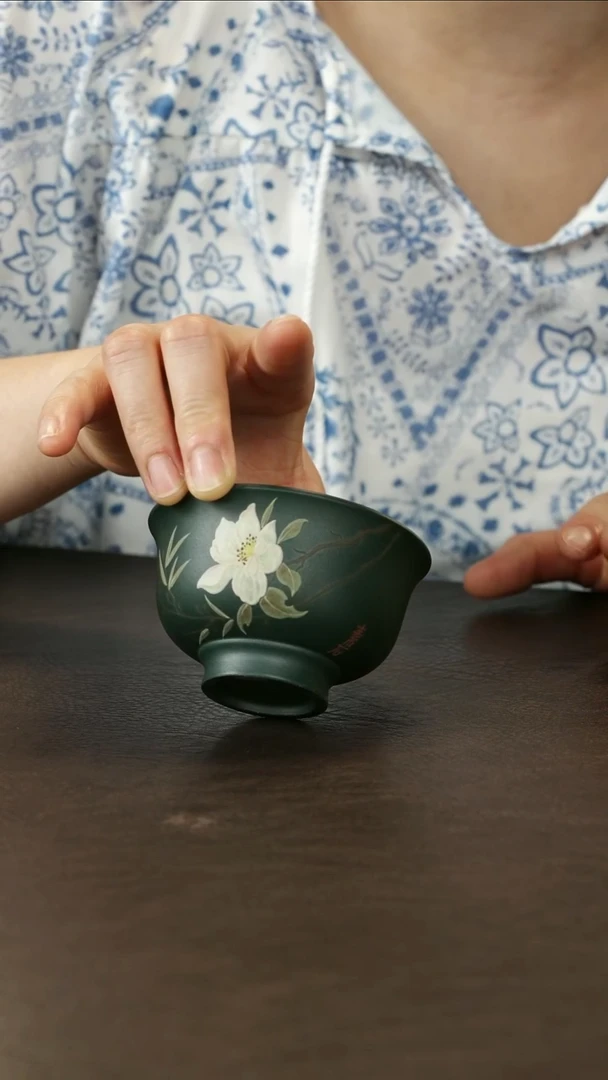茶杯紫砂李建军  泥绘手工杯  墨绿泥