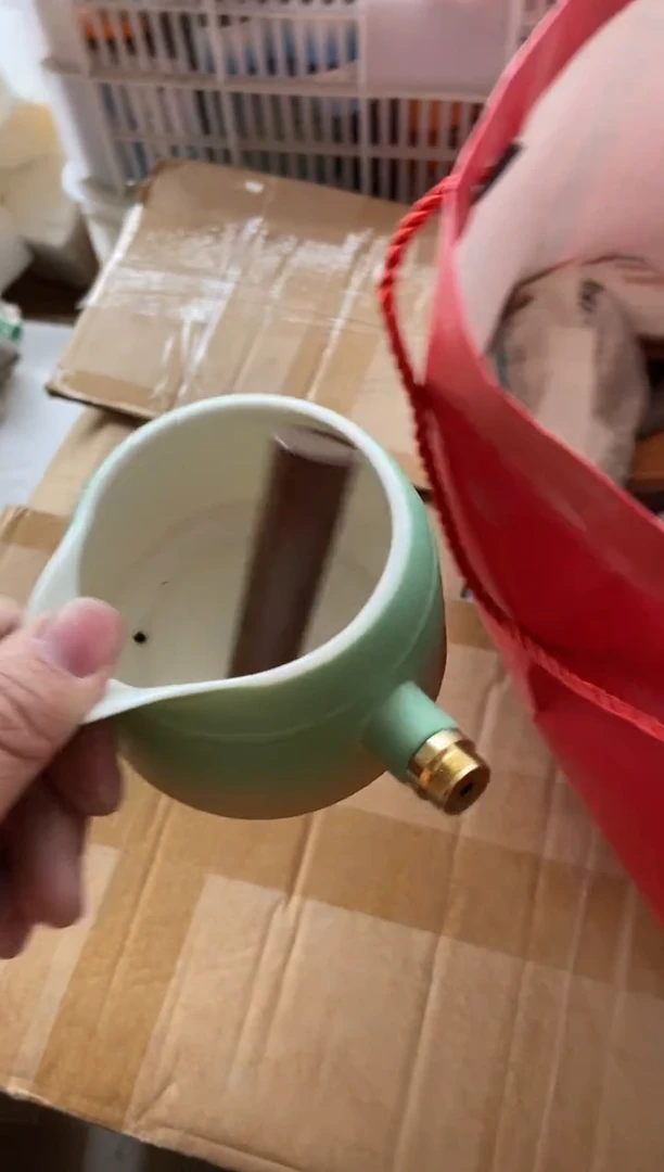 杯无运费险有瑕疵的摄影的产品有使用过的痕迹有点脏介意勿拍