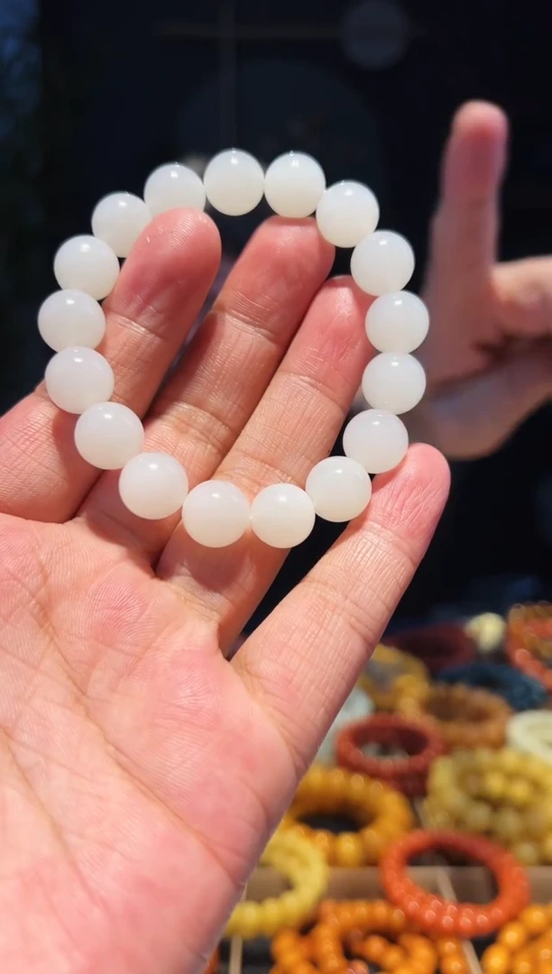 手串未镶嵌和田玉12+单圈