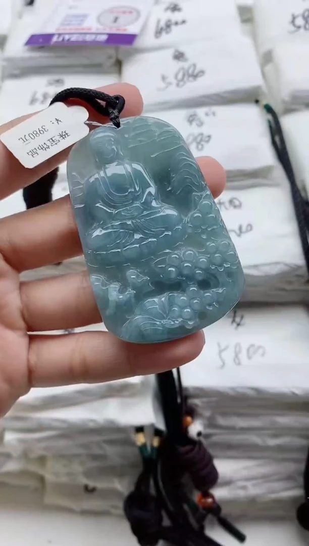 颈饰未镶嵌翡翠8
