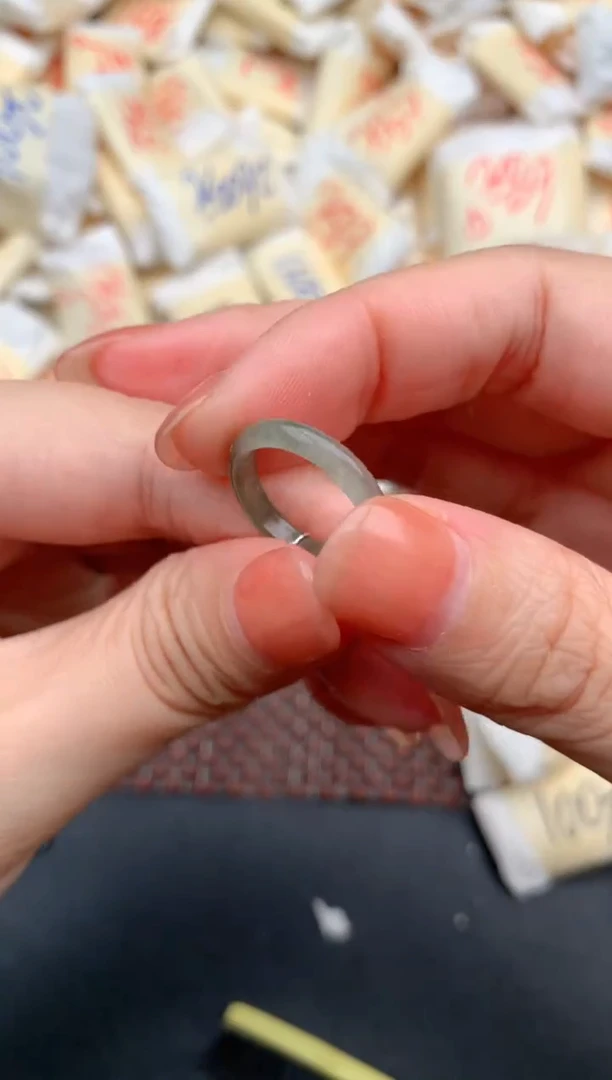 未镶嵌挂件翡翠福利7圈