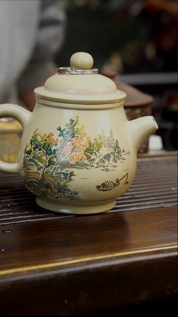 云南建水紫陶全手工无瑕  074  180cc