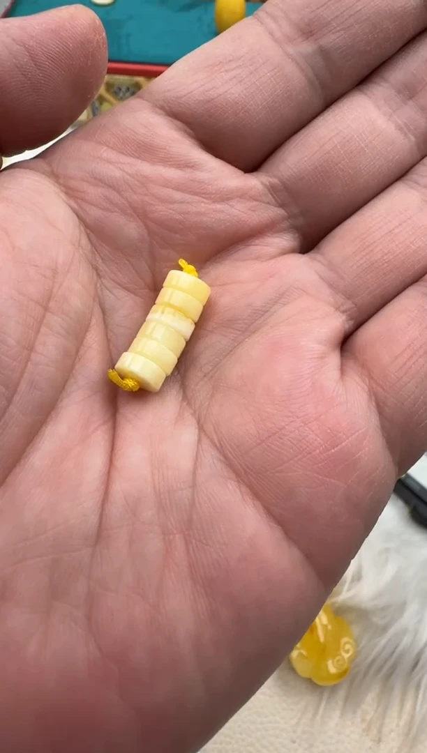 琥珀未镶嵌珠宝奇石蜜蜡精工隔片HZ057
