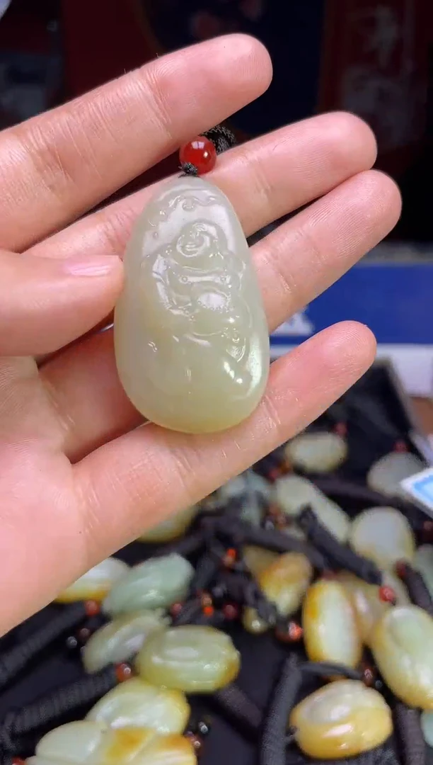 颈饰未镶嵌和田玉123