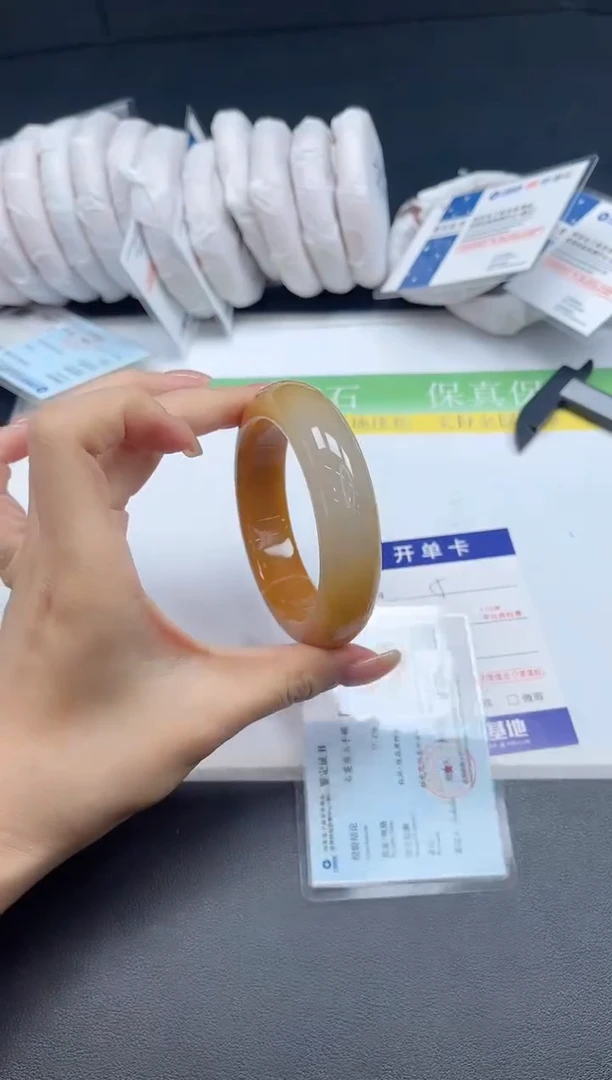 未镶嵌手镯石英质玉005-56