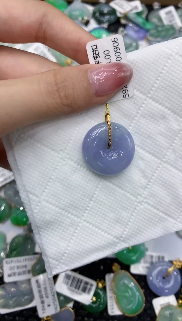 翡翠18K金镶嵌颈饰111111111111