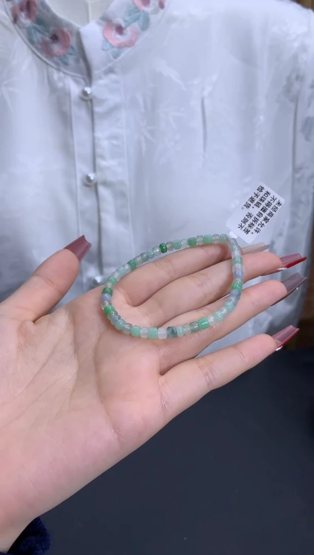 【闪购商品】翡翠手链未镶嵌卡4.4mm