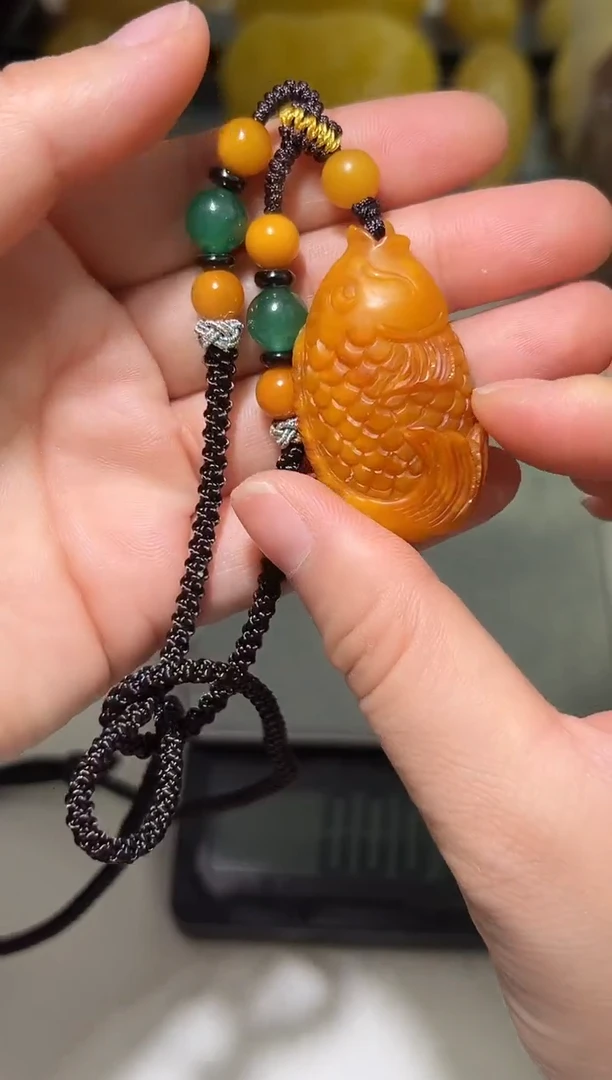 裸石琥珀未镶嵌琥珀蜜蜡吊坠