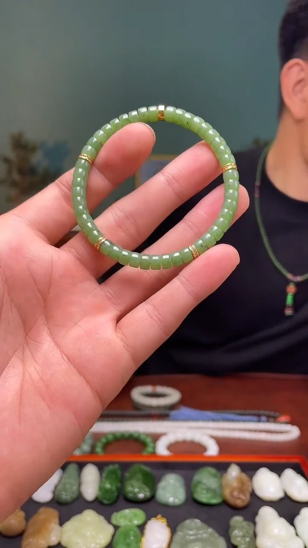 未镶嵌和田玉挂件吊坠