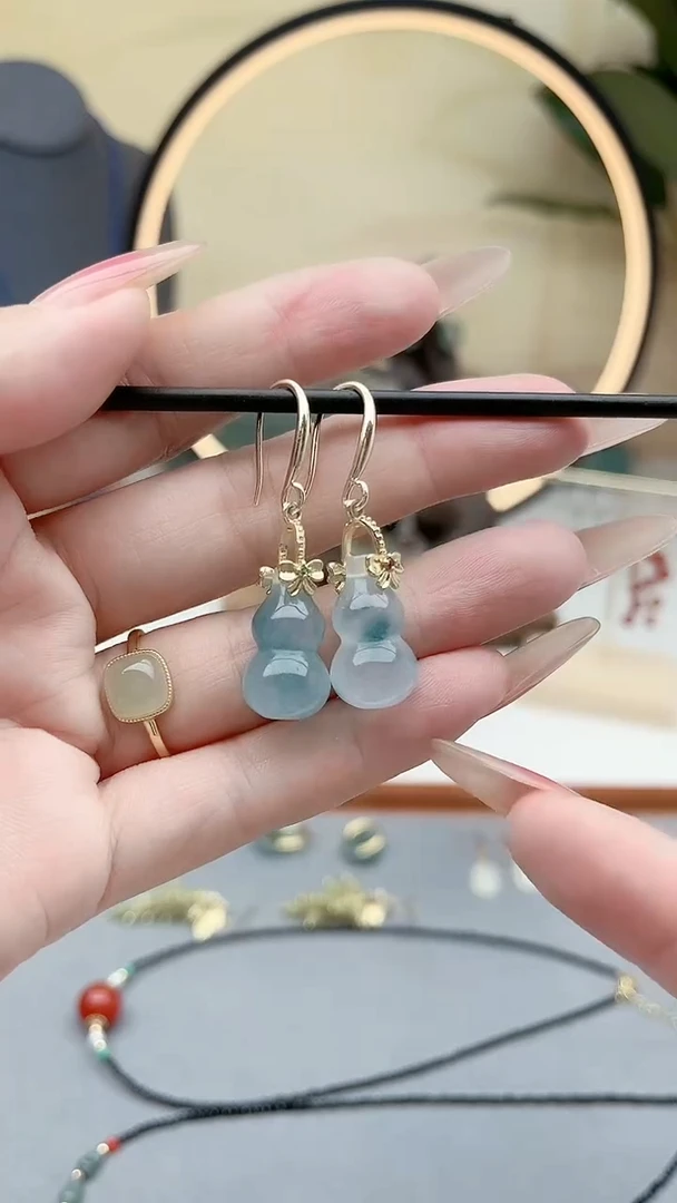 石英质玉（天山翠）银S925镶嵌耳饰00葫芦蓝水飘花