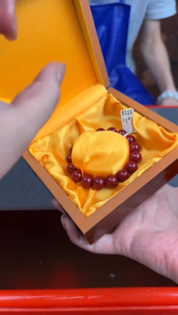 手串珠阙集闪购福利无礼盒