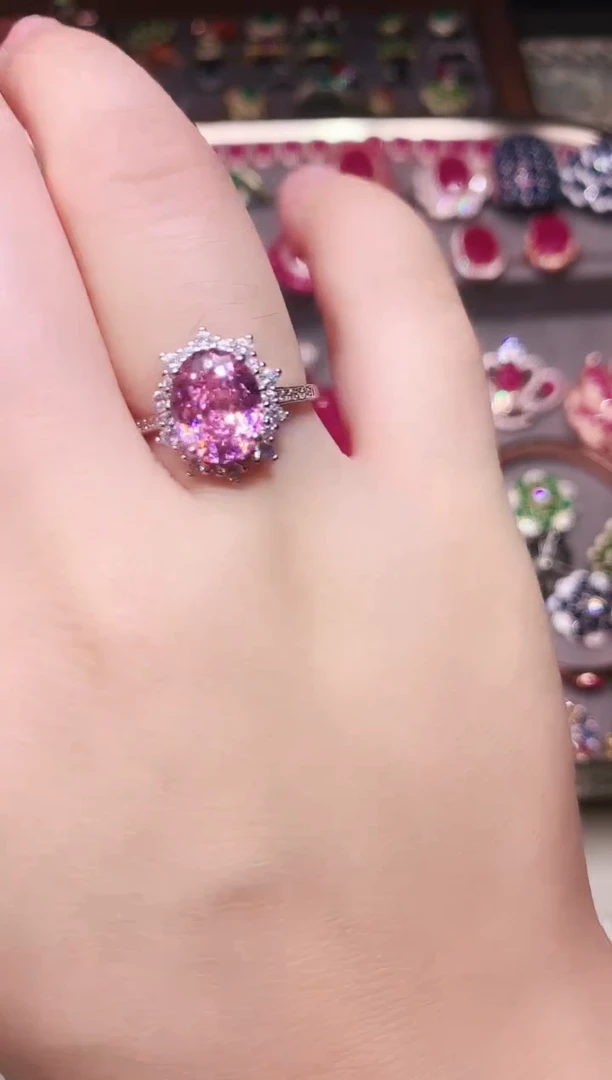 银S925镶嵌戒指碧玺....