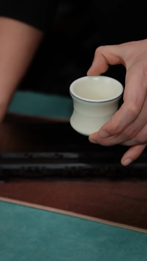 【闪购商品】瓷片59-5南山堂竹节杯-----