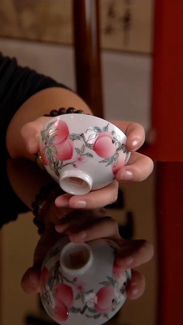 悟陶全手工粉彩寿桃杯