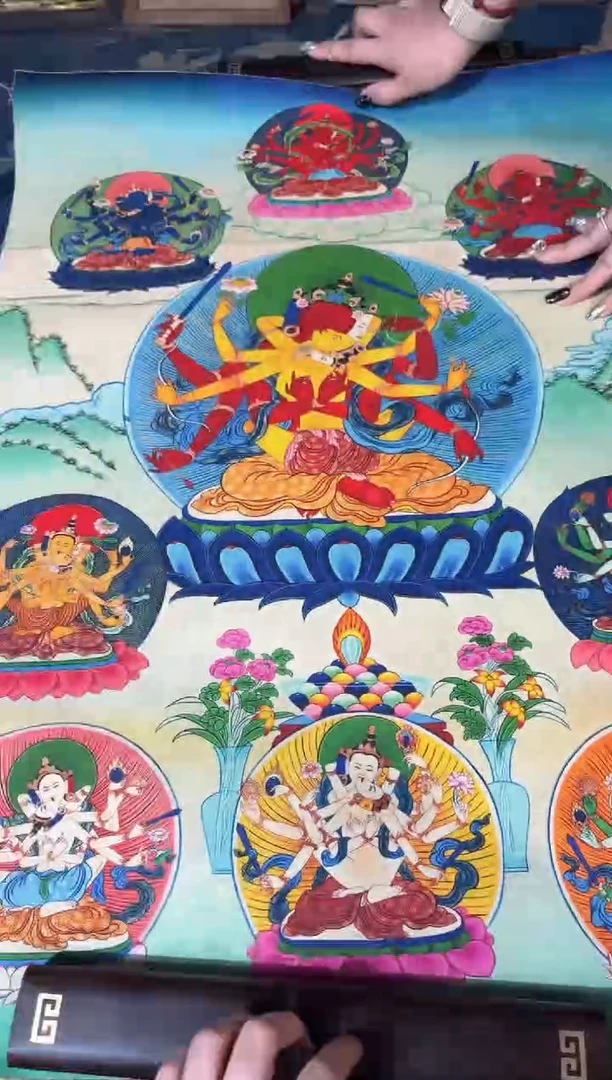 卷轴画龙妹的唐卡tk16