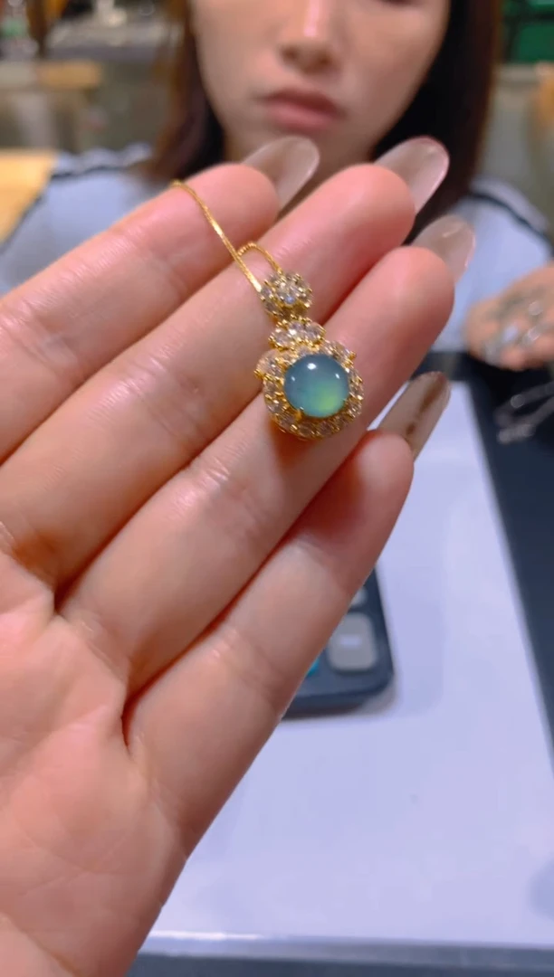 颈饰未镶嵌翡翠多样性发一