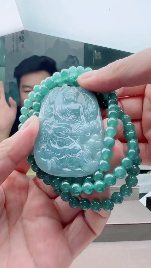 【闪购商品】翡翠颈饰未镶嵌1111111111