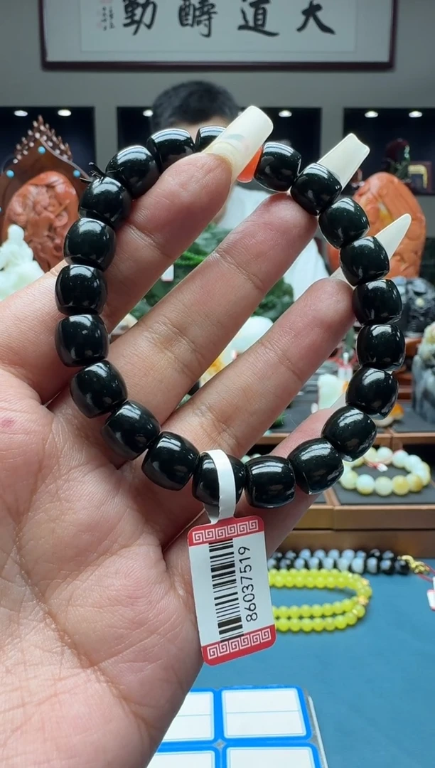 手串未镶嵌和田玉szqspq