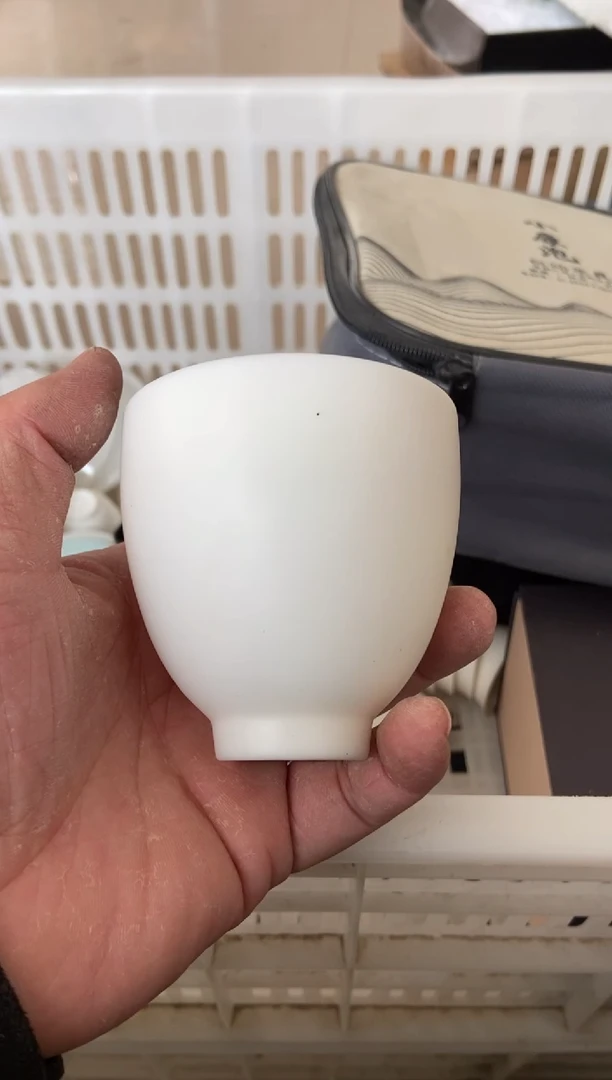 杯无运费险有瑕疵的摄影的产品有使用过的痕迹有点脏介意勿拍