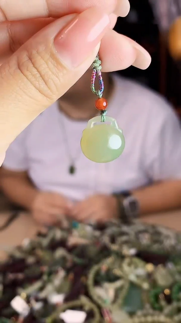 未镶嵌和田玉挂件多样性发货拍一发一