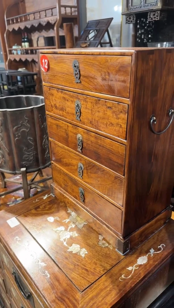 【闪购商品】木木艺黄花梨花纹五斗柜858.8888