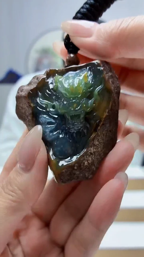 未镶嵌定制翡翠4898MM-毛货挂件83