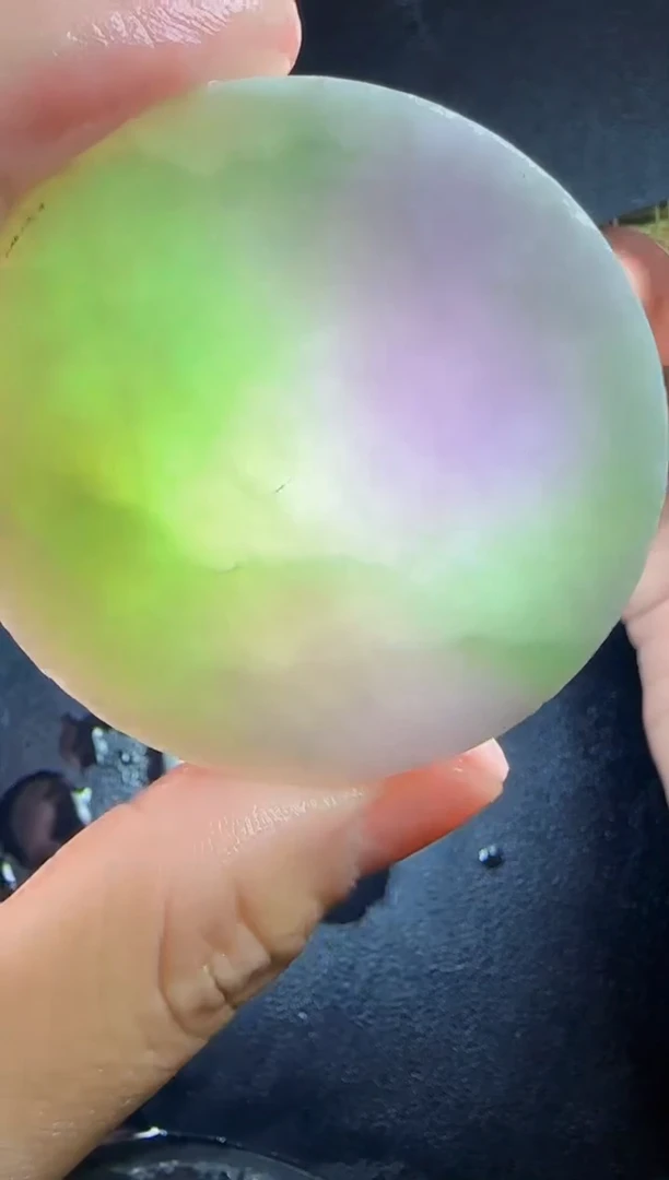 翡翠未镶嵌挂件545翡翠