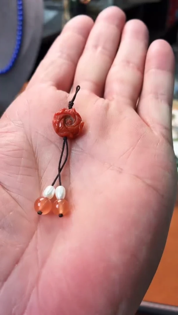 未镶嵌南红玛瑙挂件t01