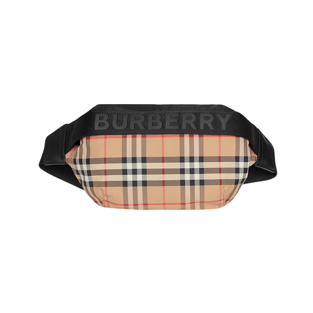 95新 BURBERRY/博柏利 格纹胸包-R35
