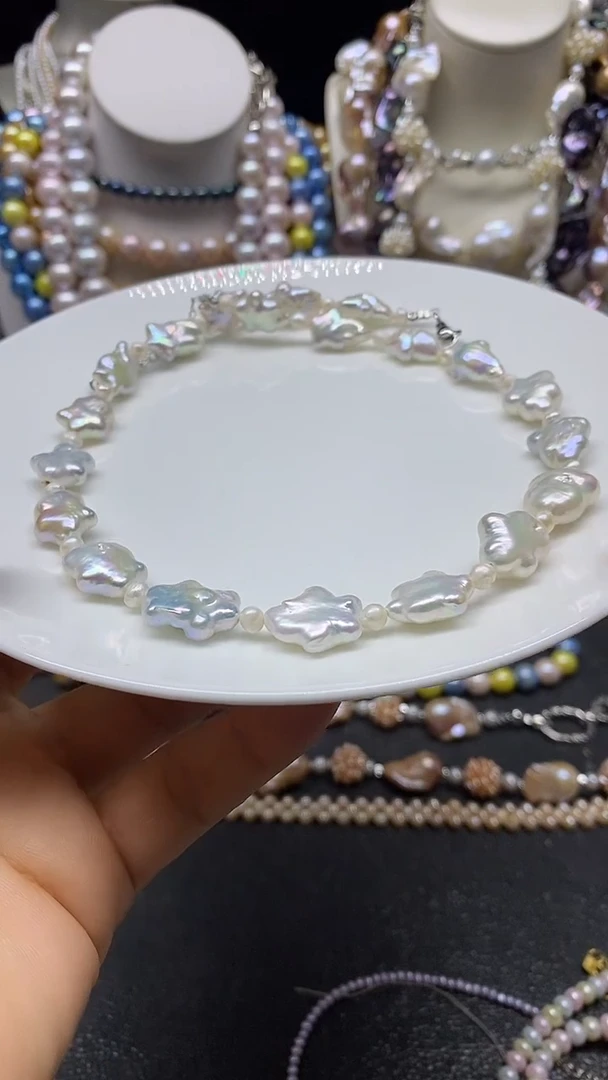 颈饰未镶嵌淡水珍珠多人