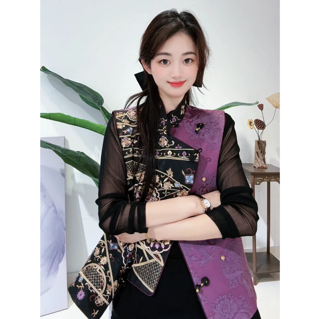 DY2930樱美嘉桑蚕丝早秋款新中式立领斜襟重工刺绣马甲女式上衣
