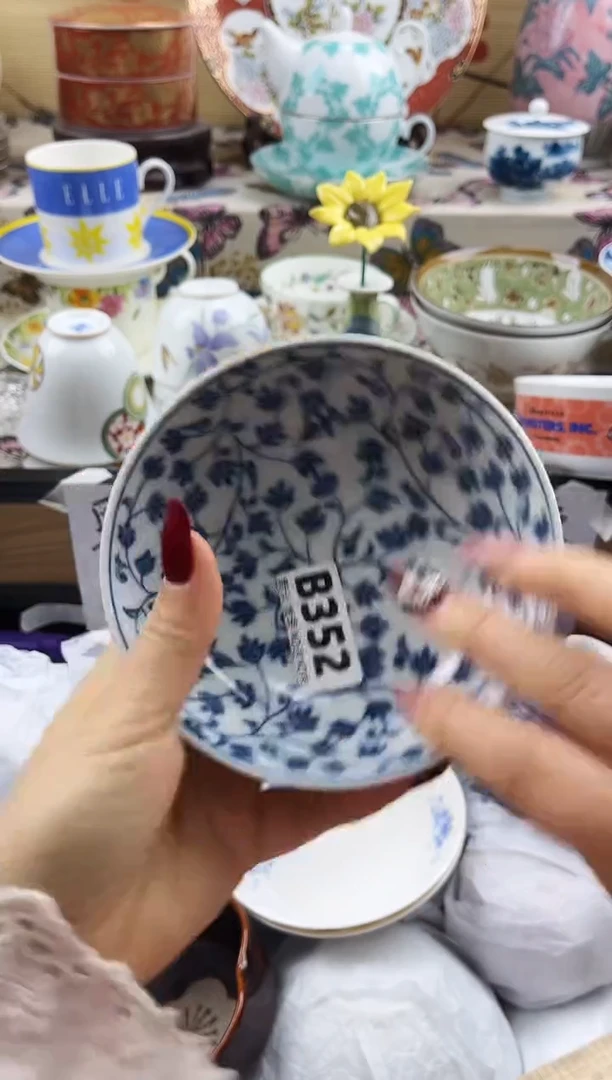 飞****天==============b352