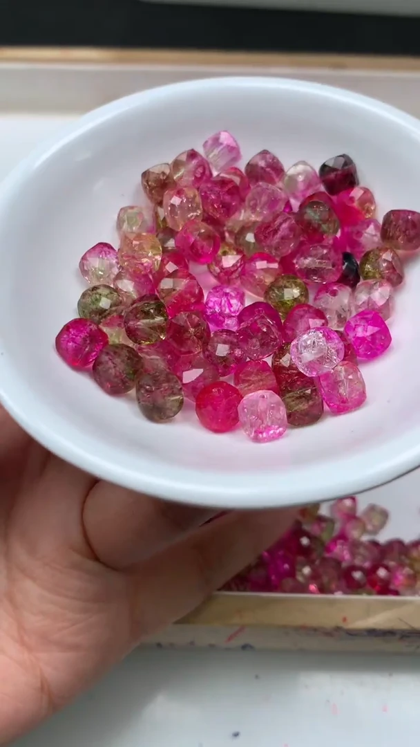 未镶嵌散珠碧玺D450 西瓜碧玺方糖8mm10个6.8元