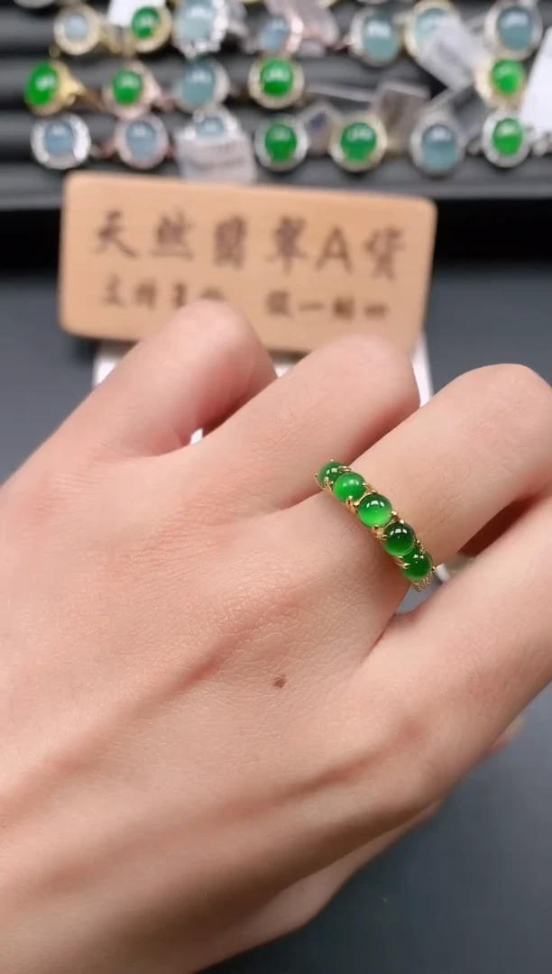 银S925镶嵌戒指翡翠1111