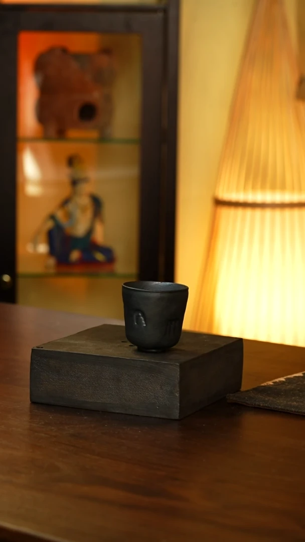 佛手黑杯........