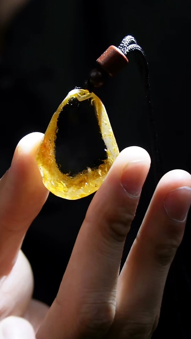 吊坠(赠链)未镶嵌水晶水晶