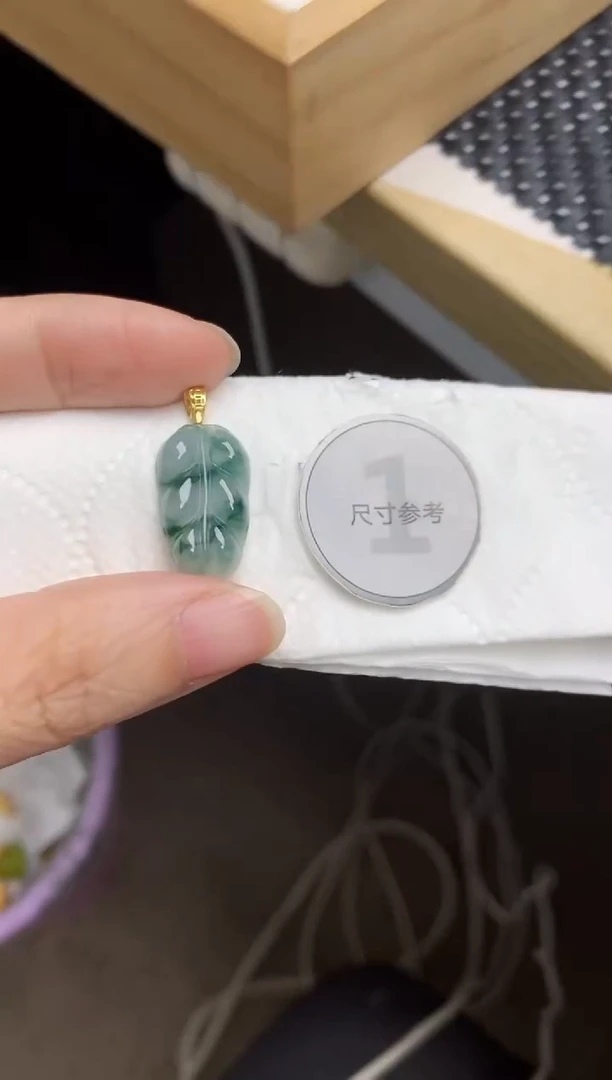 颈饰未镶嵌翡翠天然缅甸A货翡翠