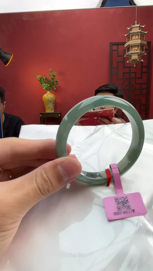 未镶嵌手镯翡翠N****常翡翠手镯1