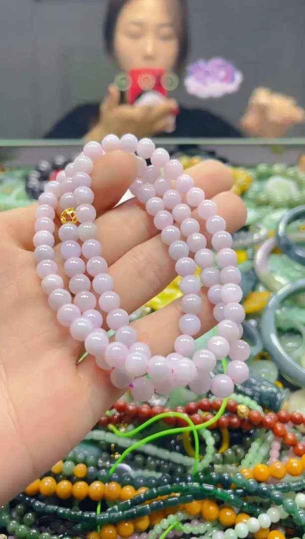 颈饰未镶嵌翡翠6MM/C/翡翠A货，一件也是批发价